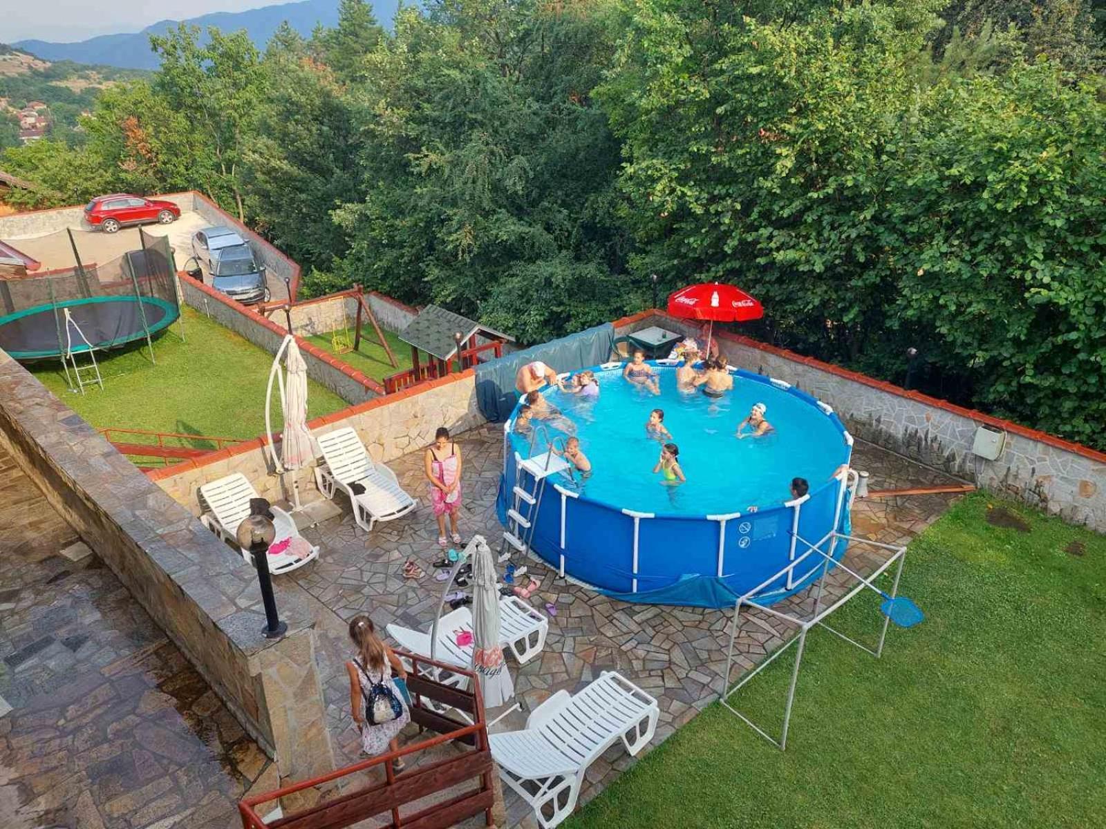 Family Hotel Diana Lyaskovo  Экстерьер фото