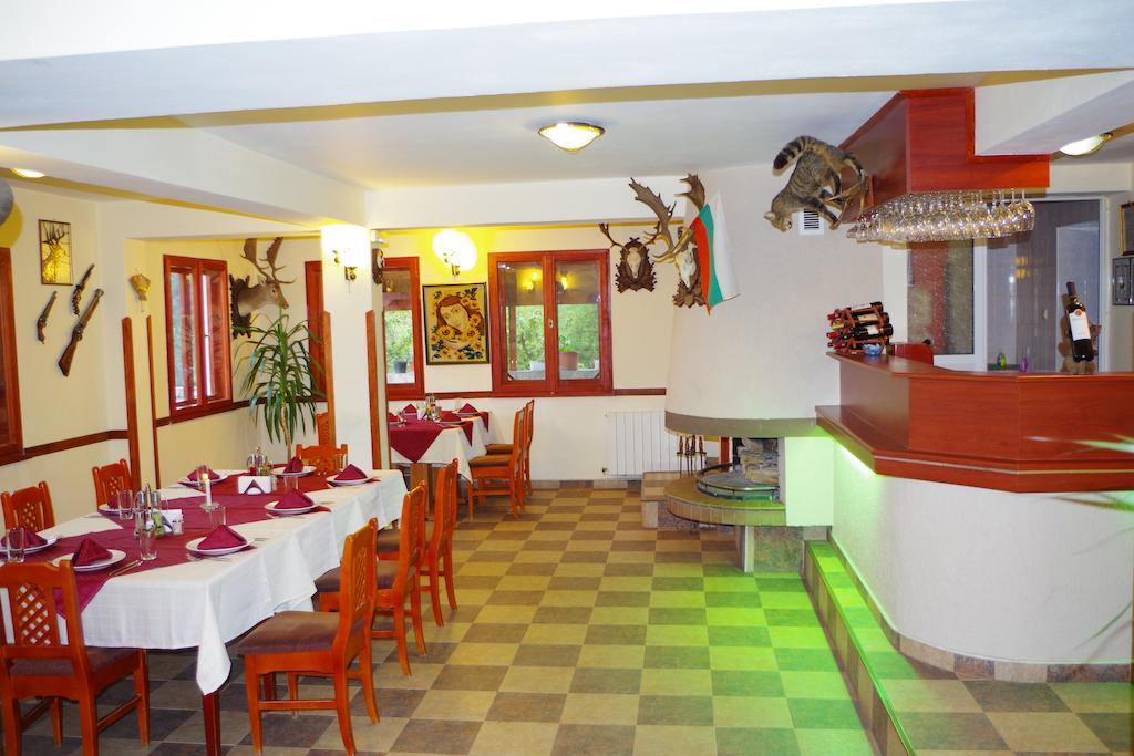 Family Hotel Diana Lyaskovo  Экстерьер фото