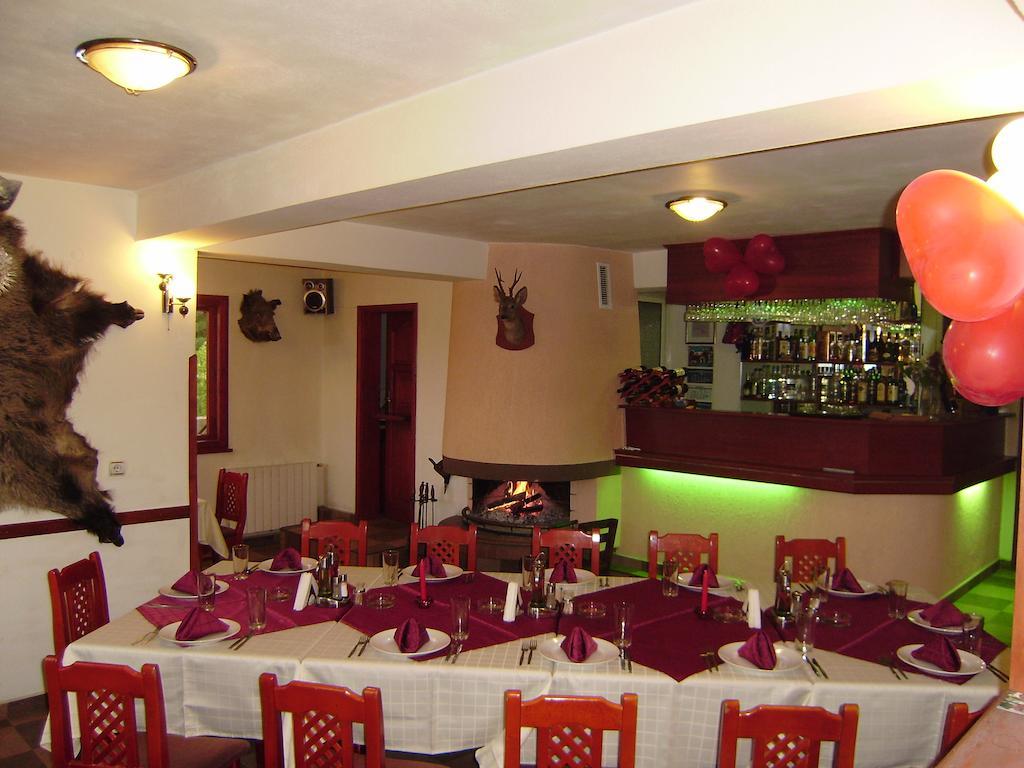 Family Hotel Diana Lyaskovo  Экстерьер фото