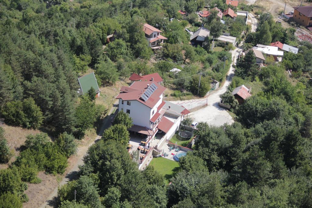 Family Hotel Diana Lyaskovo  Экстерьер фото