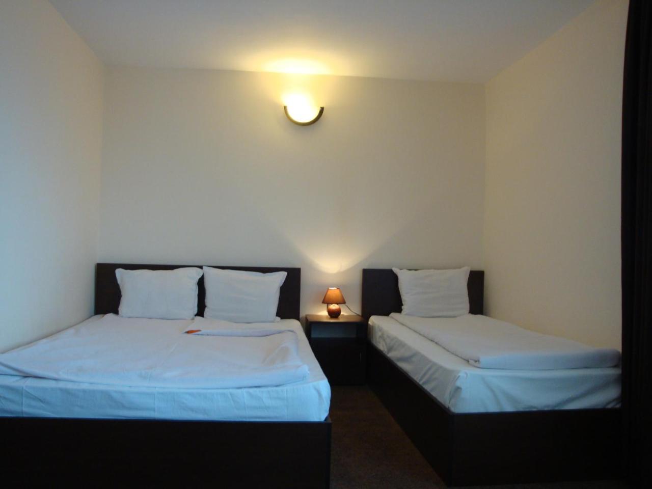 Family Hotel Diana Lyaskovo  Экстерьер фото